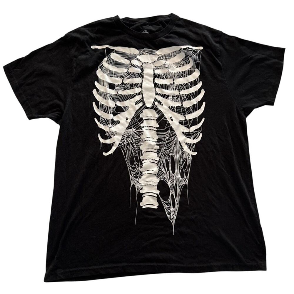 Way To Celebrate Black Halloween Skeleton Tshirt Size XL New without tag